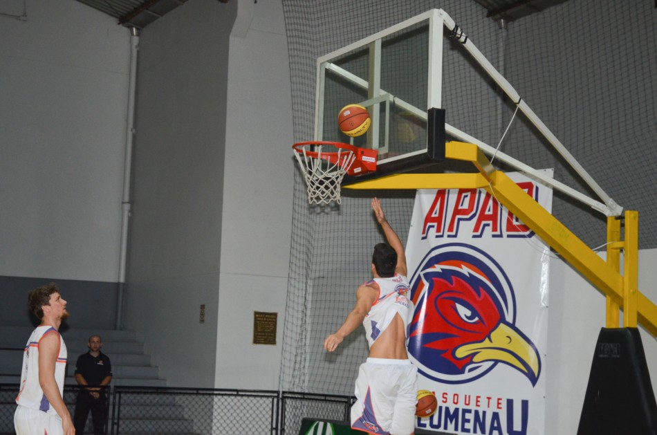 Blumenau vence a terceira consecutiva no Estadual de Basquete