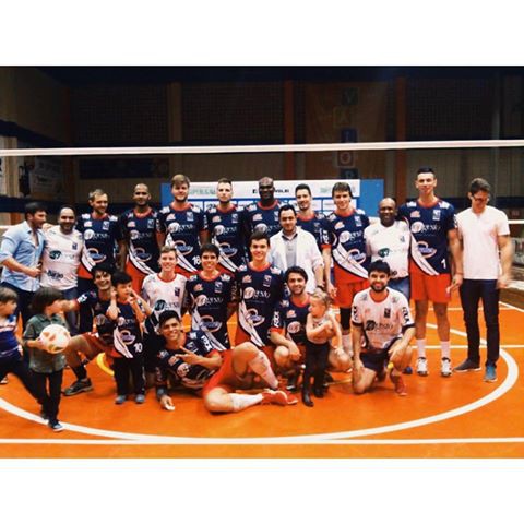 Blumenau vence a primeira partida da final do estadual de Vôlei masculino