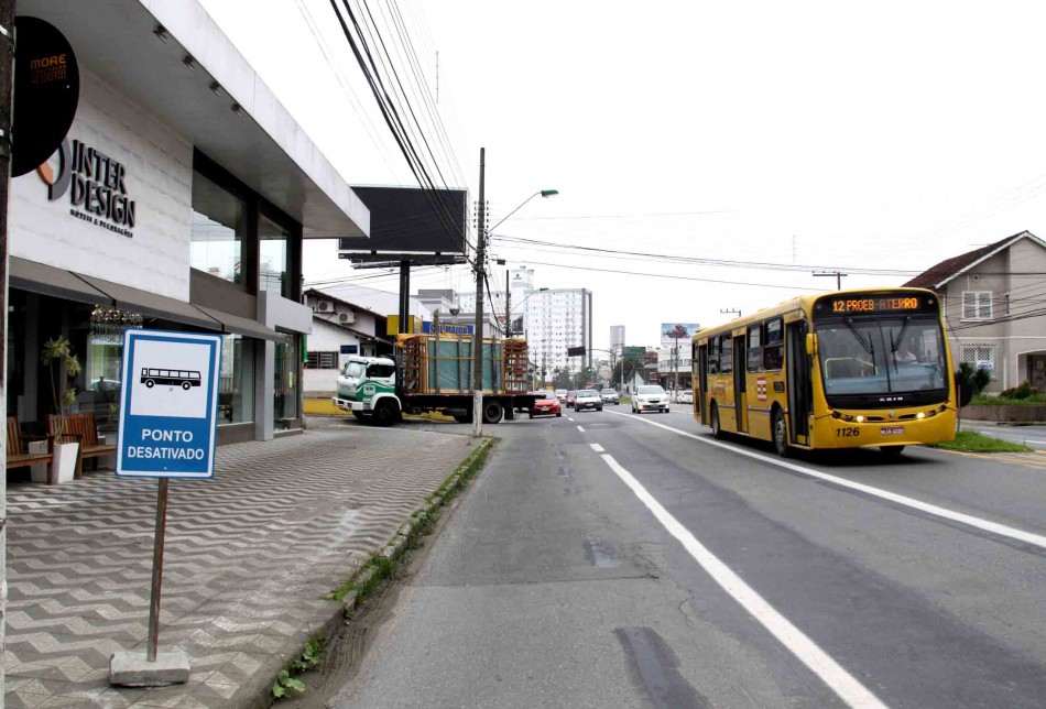 Ponto de ônibus na rua Sete de Setembro é desativado