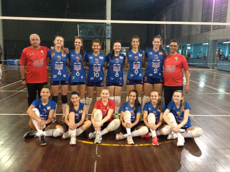 Vôlei de Blumenau está na final do Campeonato Catarinense