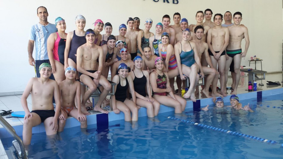Natação de Blumenau participa de Troféu Eduardo Fisher
