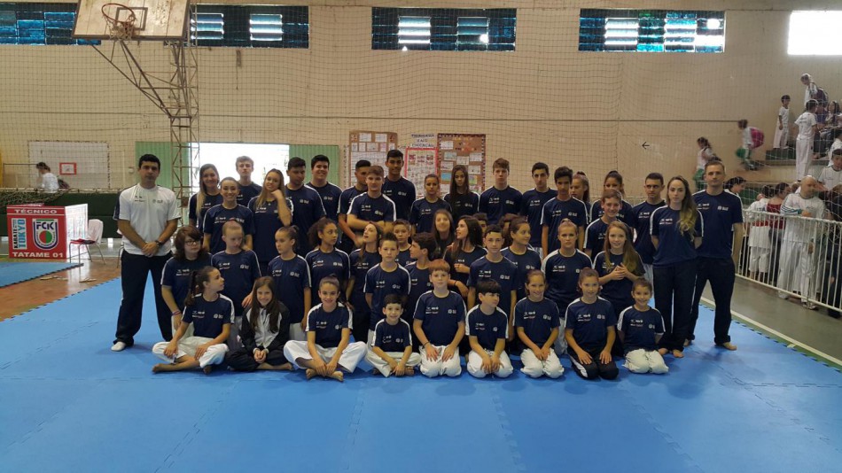 Karatê de Blumenau é campeão estadual
