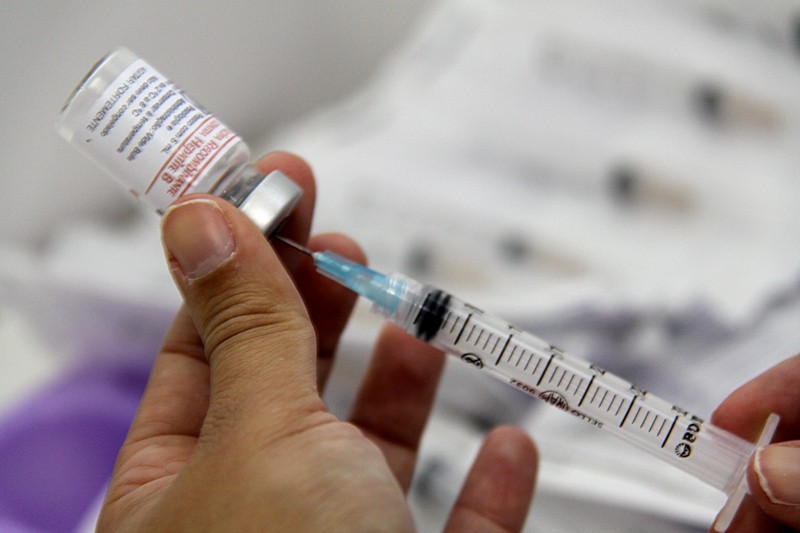 Atrasos e falta de distribuição de vacinas afeta imunização em Blumenau