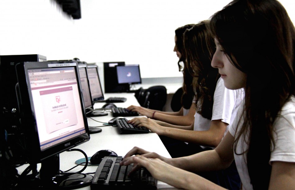 Sistema agiliza processo de avaliação institucional das unidades escolares