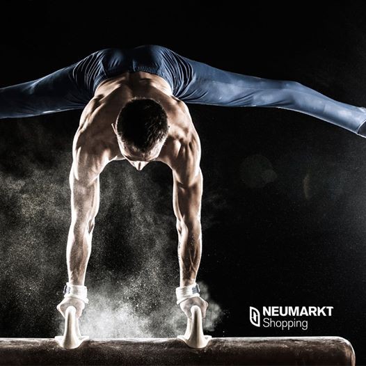 Ginástica Artística realiza apresentação no Shopping Neumarkt