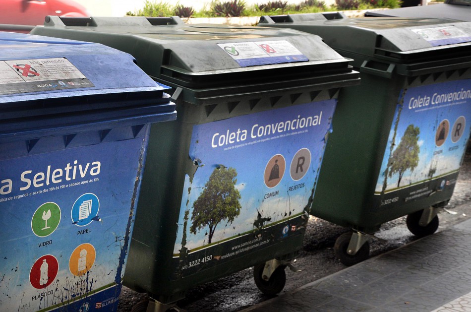 Samae beneficia 52% das ruas da cidade com coleta de lixo reciclado