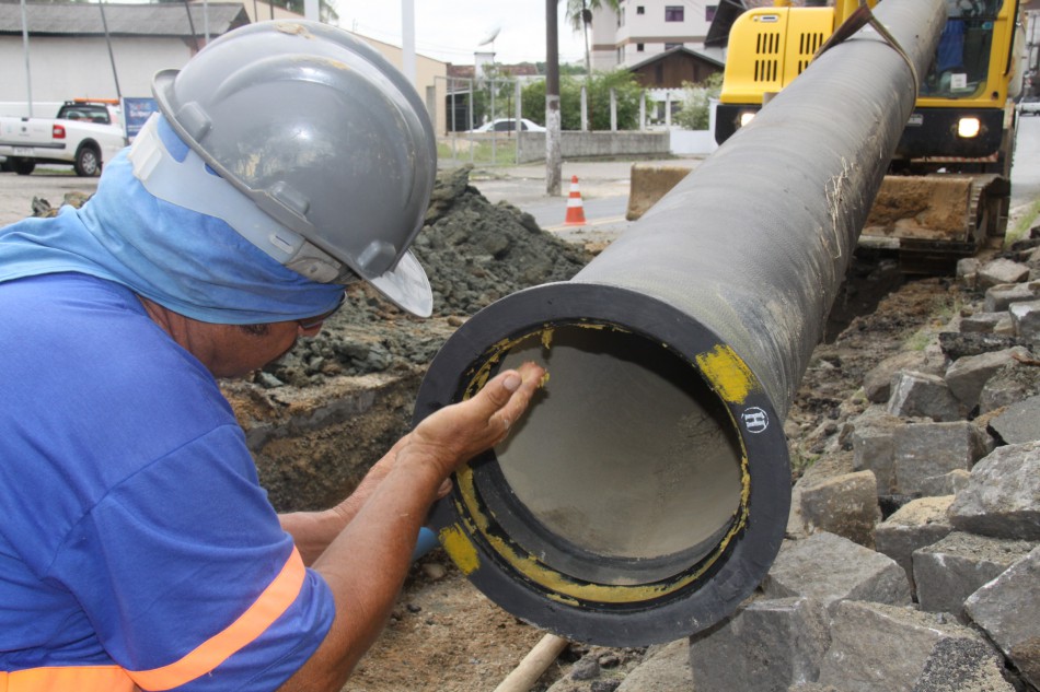 Samae avança com as obras na Rua Frei Estanislau Schaette