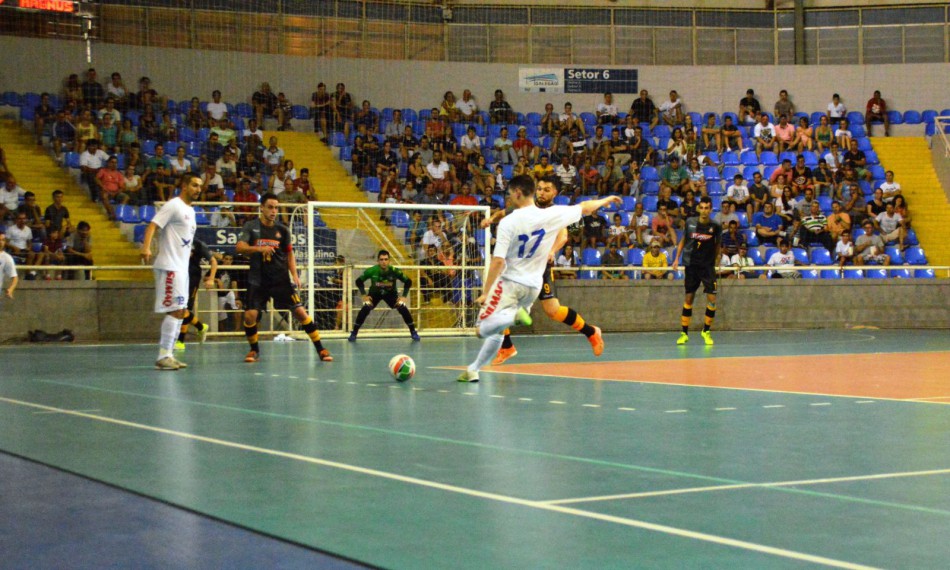 Blumenau estreia no campeonato estadual de futsal no sábado