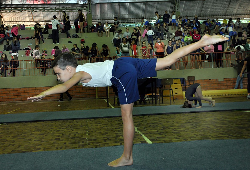 Ginástica Artística é o destaque dos Jogos Escolares desta quarta-feira