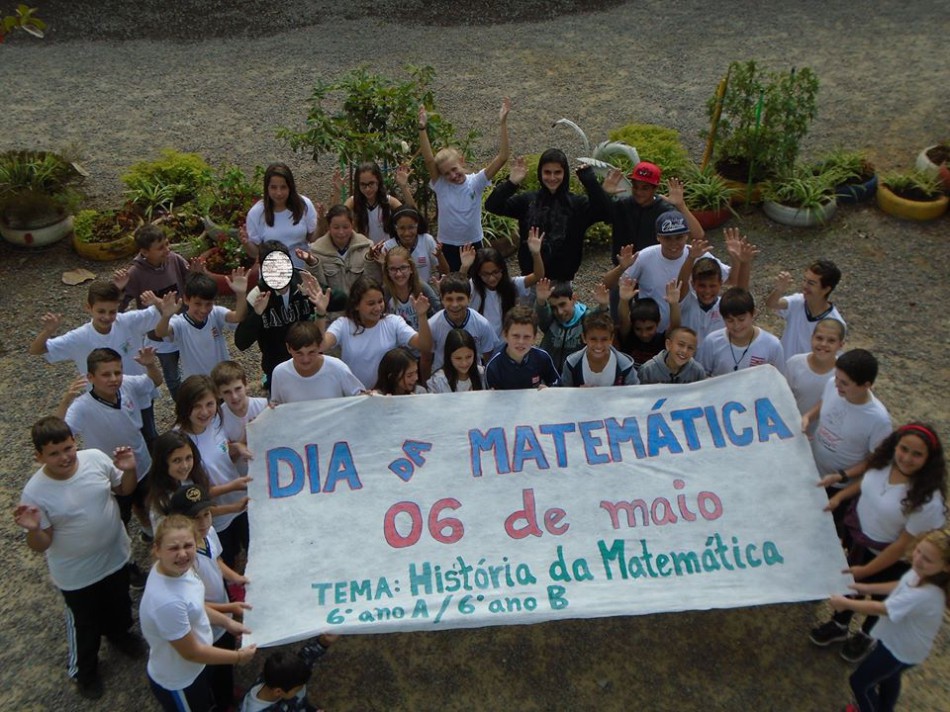 Atividades marcam Dia da Matemática na EBM Annemarie Techentin