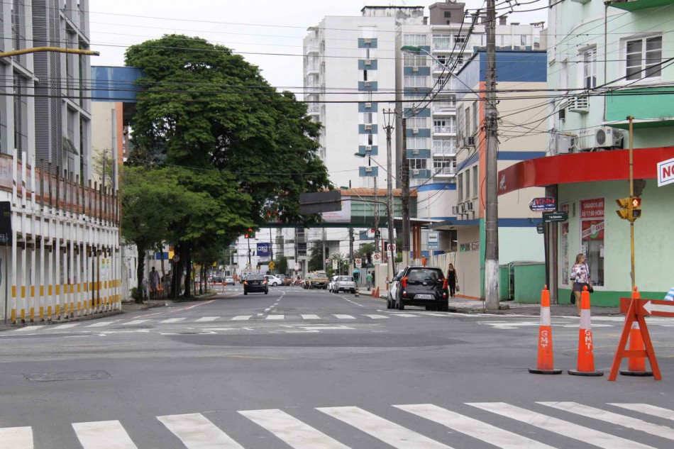Trânsito terá alterações momentâneas na região central nesta quarta-feira