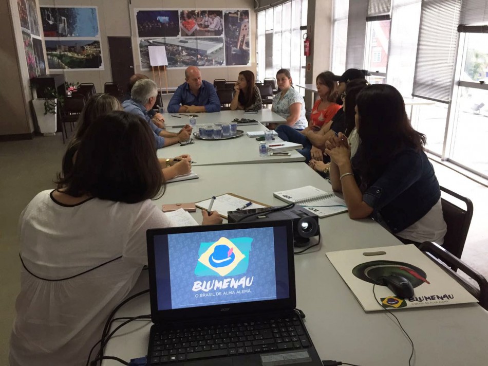 Secretaria de Turismo e Lazer realizou reunião com agências de receptivo