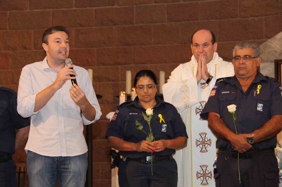 Missa em memória às vítimas de trânsito é realizada em Blumenau