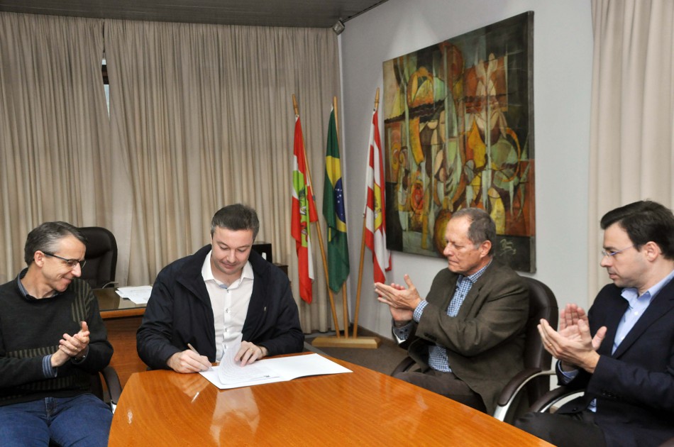 Prefeitura lança o programa Renovar Blumenau 2017