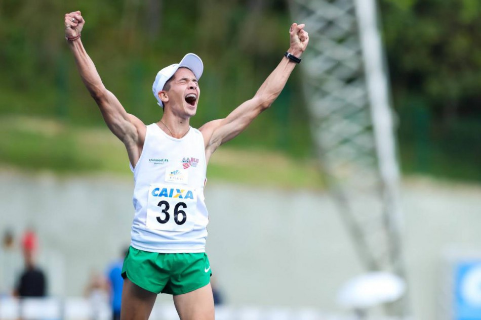 Blumenauense se classifica para Sul-americano de atletismo