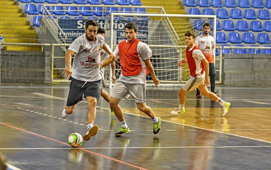 Blumenau Futsal recebe o São Lourenço pelo Campeonato Catarinense