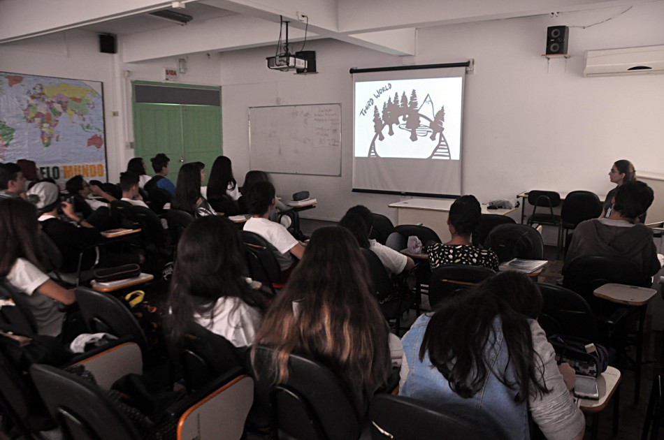 Programa Educar Hoje beneficia alunos do município