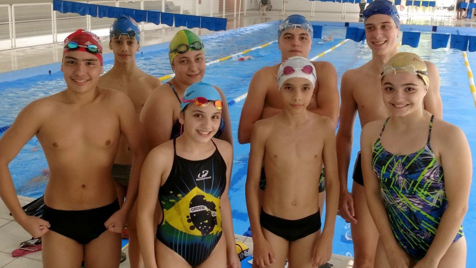 Natação participa do Sul-Brasileiro Infantojuvenil em Porto Alegre