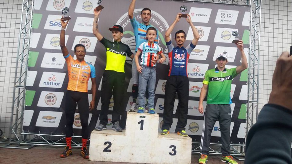 Atletas de Blumenau sobem no pódio no Desafio de Mountain Bike