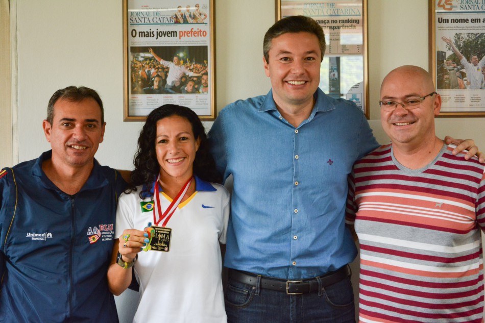 Atleta de Blumenau bate recorde sul-americano da marcha atlética