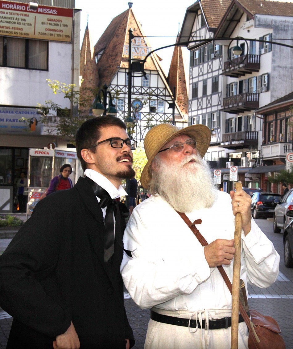 Caminhada Cultural integra a programação de aniversário de Blumenau