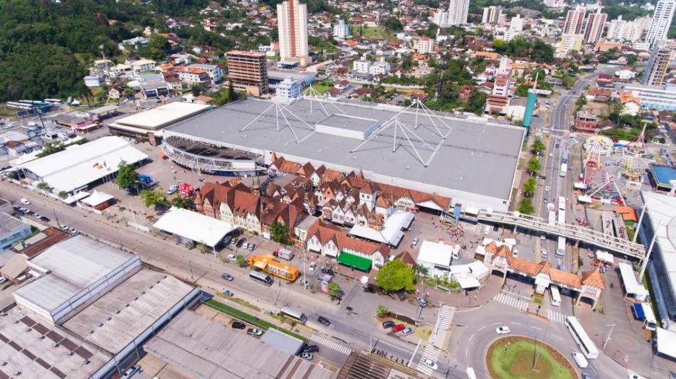 Secretaria de Turismo divulga Blumenau na Argentina, Peru e Colômbia