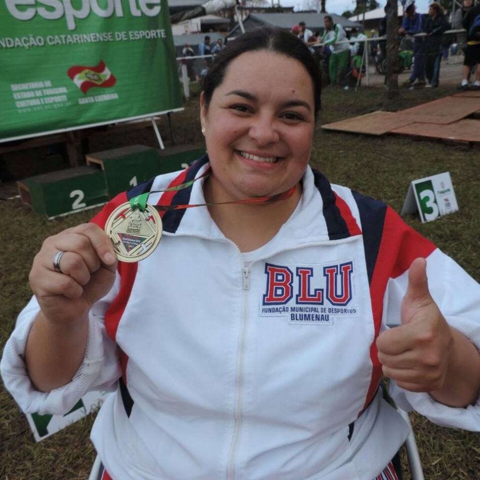 Duas paratletas de Blumenau passam a receber bolsa atleta estadual
