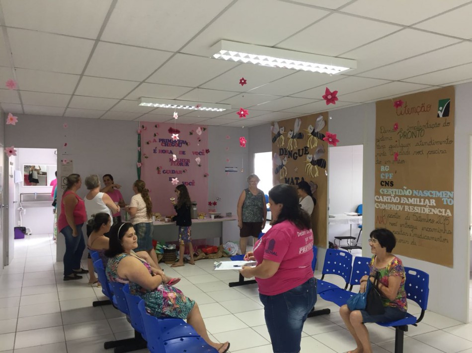 Ação do Outubro Rosa tem cerca de 300 exames preventivos realizados