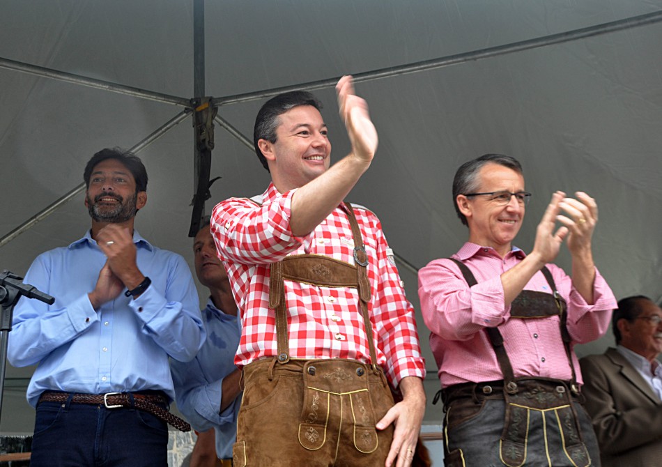 Embaixador britânico estará em Blumenau durante a 34ª Oktoberfest