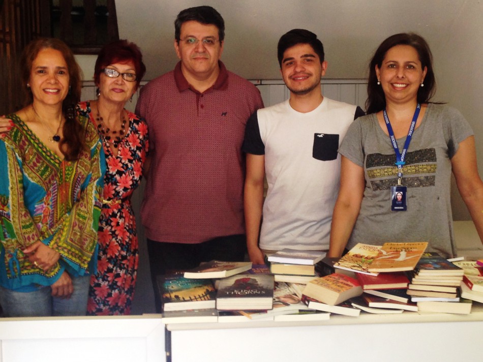Biblioteca Municipal recebe a doação de 81 livros para o acervo