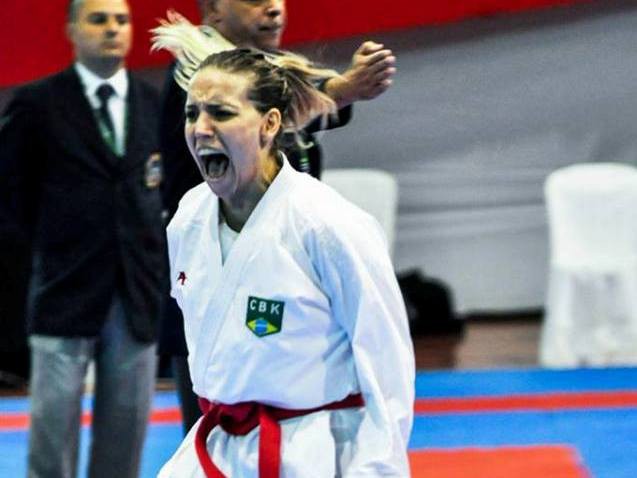 Atleta de Blumenau disputa Open Internacional de Karatê neste sábado