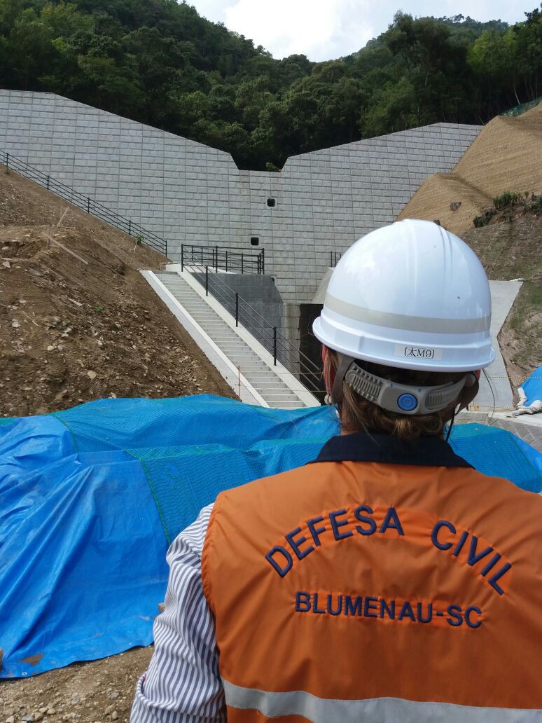 Servidora da Prefeitura de Blumenau participa de treinamento no Japão
