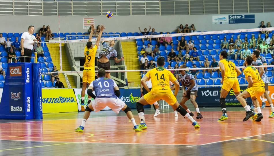 Vôlei masculino recebe Uberlândia neste sábado pela Superliga B