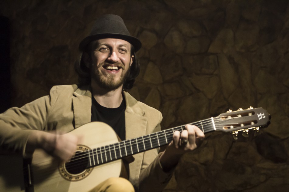 Álbum apoiado pelo FMAC é lançado em plataformas digitais