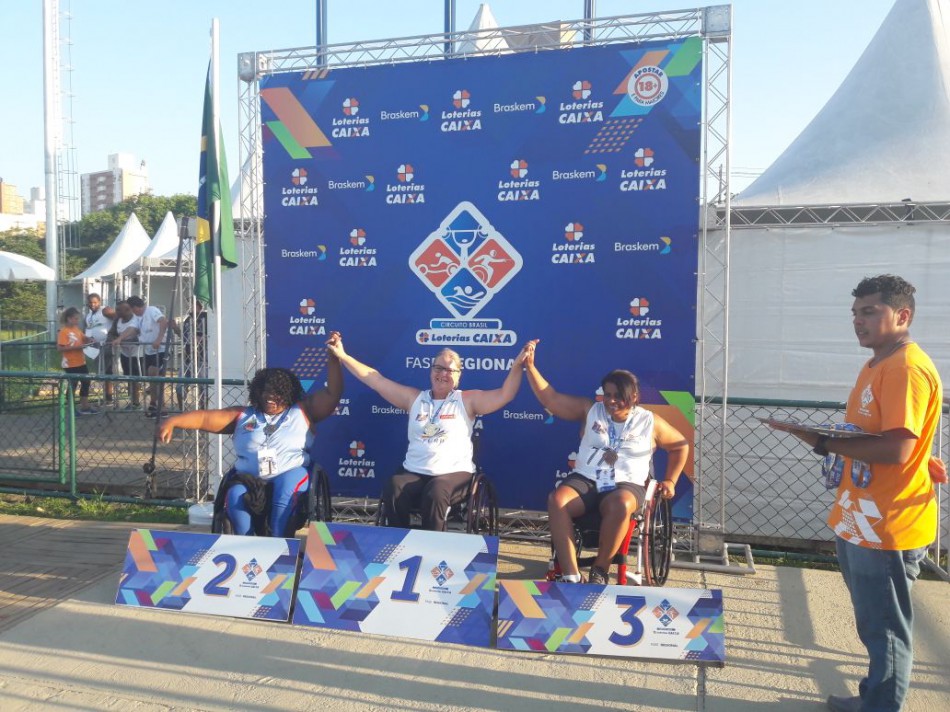 Paratletas de Blumenau conquistam 40 medalhas no regional Rio-Sul