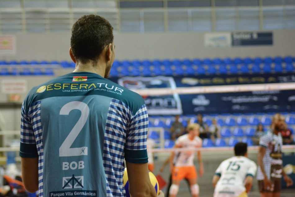 Vôlei masculino é superado pelo Upis (DF) na Superliga B