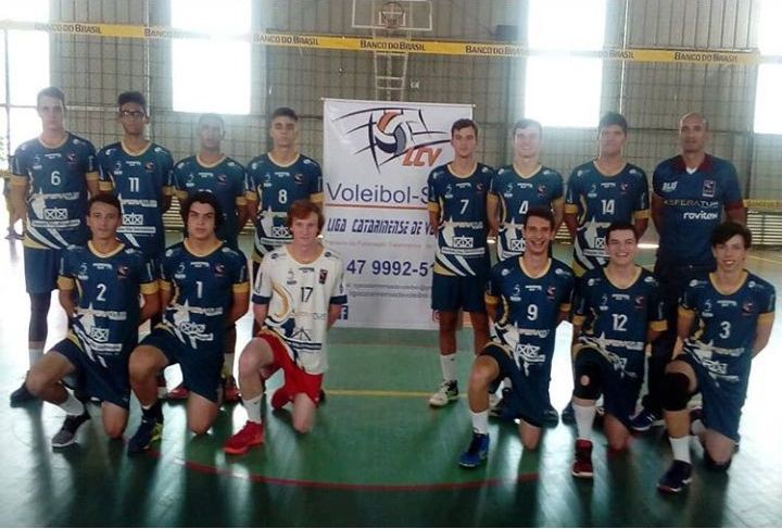 Basquete e vôlei disputam competições nas categorias de base