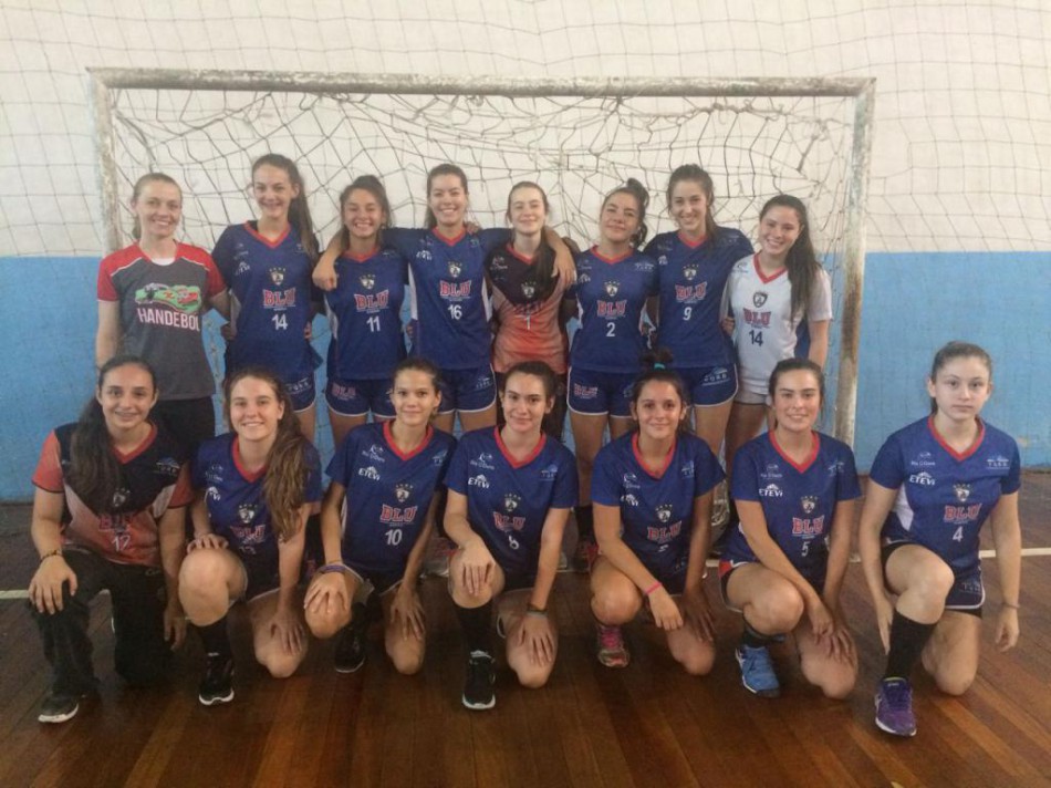 Handebol e vôlei feminino se destacam nas competições de base