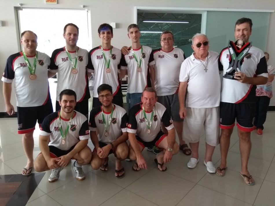 Bolão 16 masculino fica em terceiro lugar na Taça Ouro