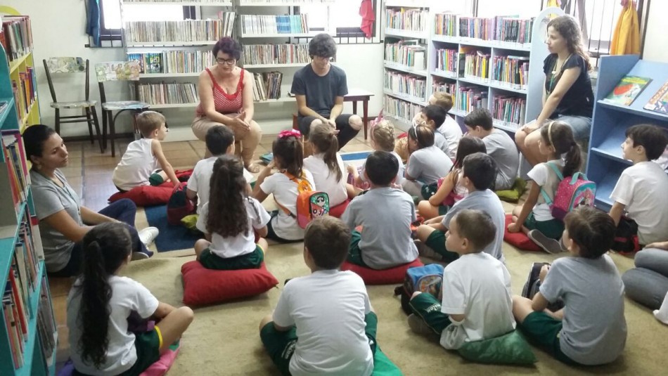 Hora da Leitura atende crianças do Ensino Fundamental