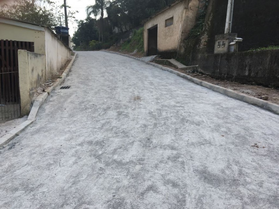 Prefeitura conclui pavimentação da Rua Nestor Justino da Silva
