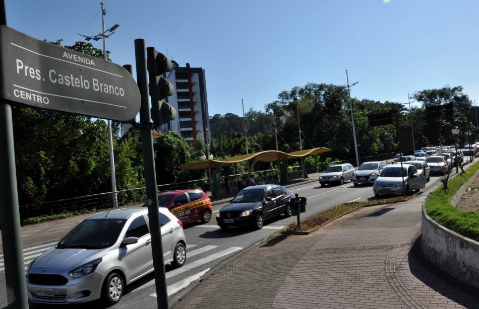 Linhas terão trajeto desviado no fim da tarde desta terça e quarta-feira