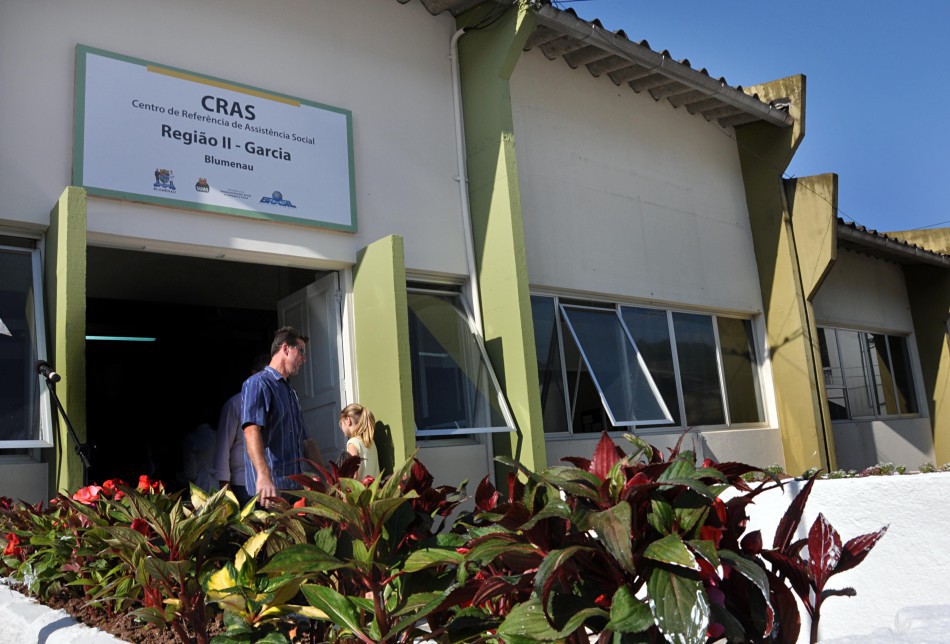 Cras do Garcia promove ação social pelo Dia da Família