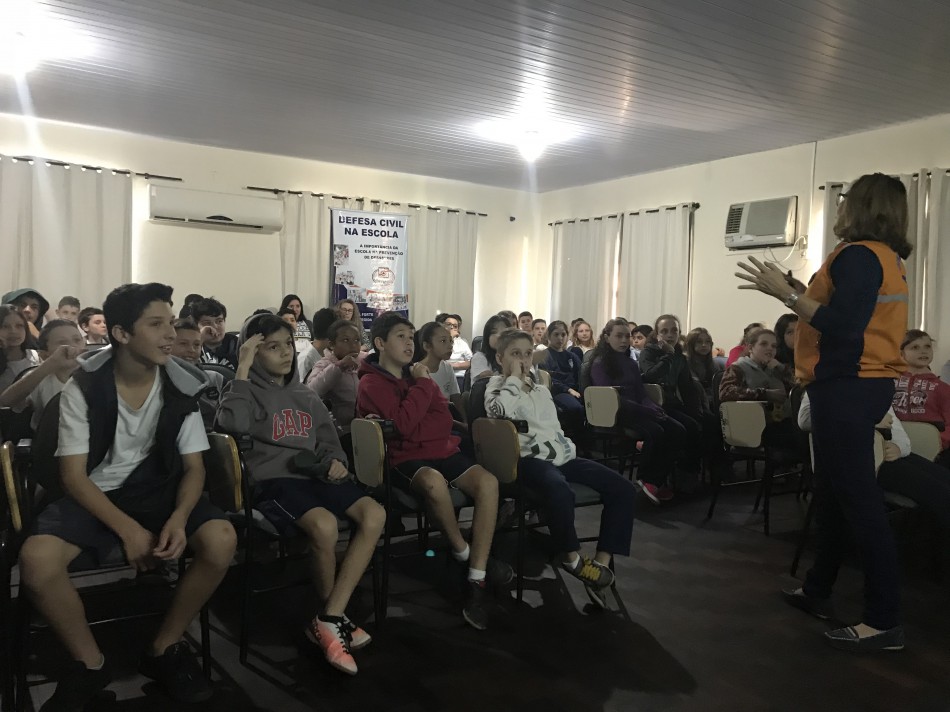 Alunos da EEB Padre José Maurício vão receber certificados da Defesa Civil