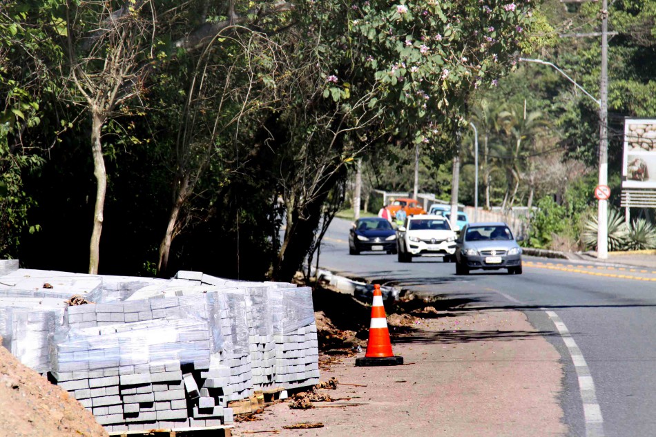 Obras na Rua Itajaí devem estar concluídas até dezembro
