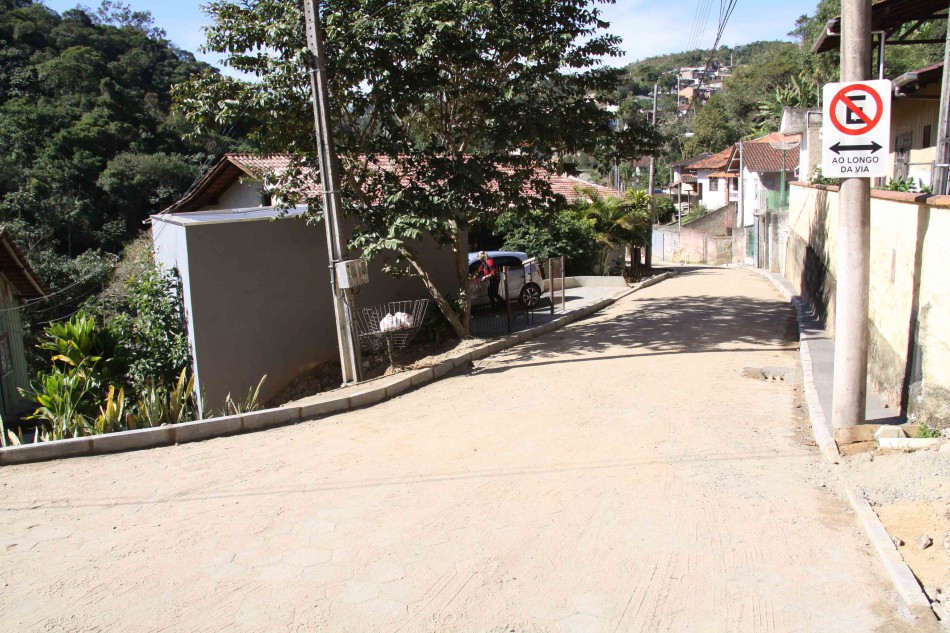 Prefeitura finaliza nesta semana obras na Rua Manoel Justino da Silva