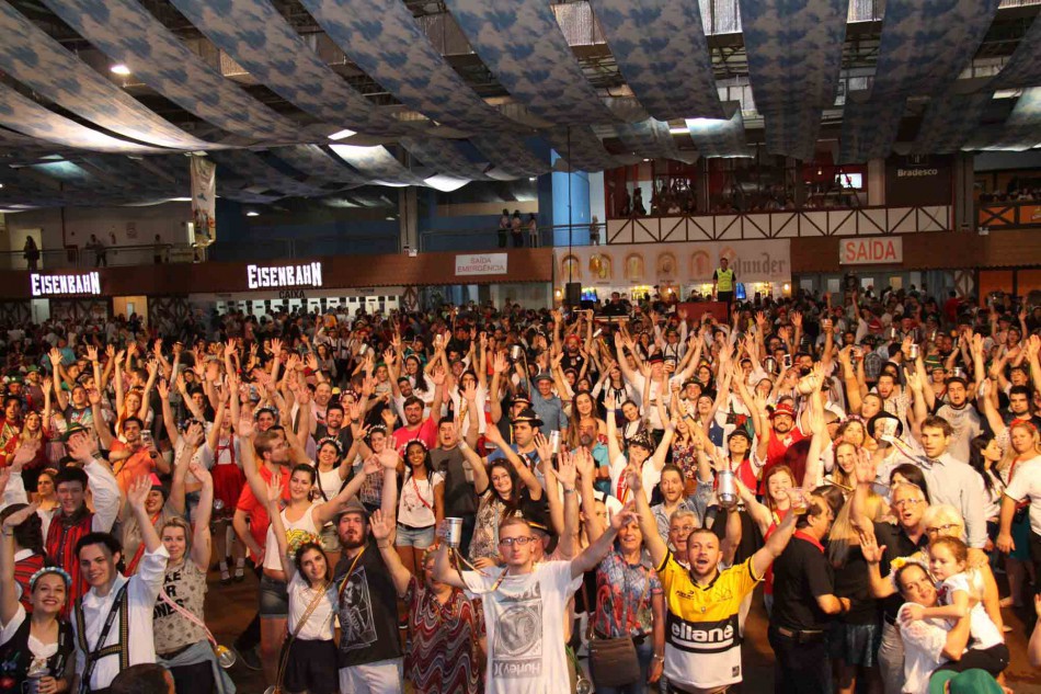 Definido o consórcio responsável pela gestão financeira da Oktoberfest