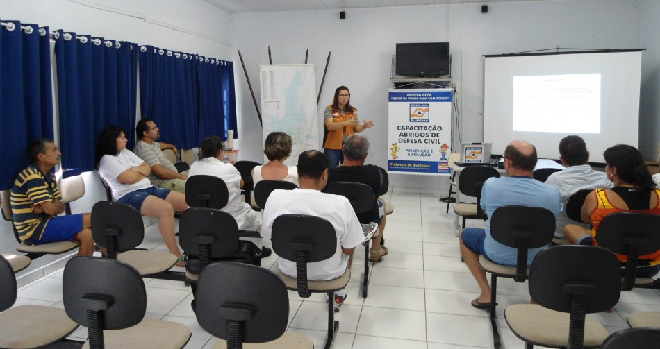 Defesa Civil inicia capacitação com voluntários de abrigos