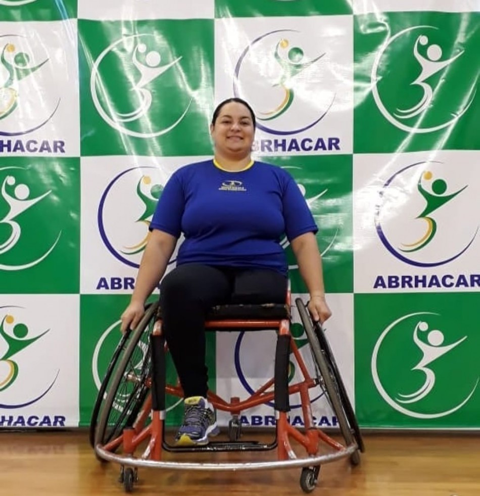 Paratleta de Blumenau é convocada para seleção brasileira de handebol