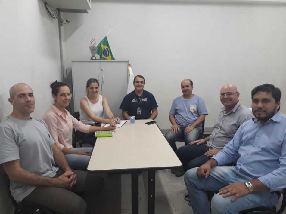 Blumenau apresenta candidatura para sediar Jogos Internos da Udesc